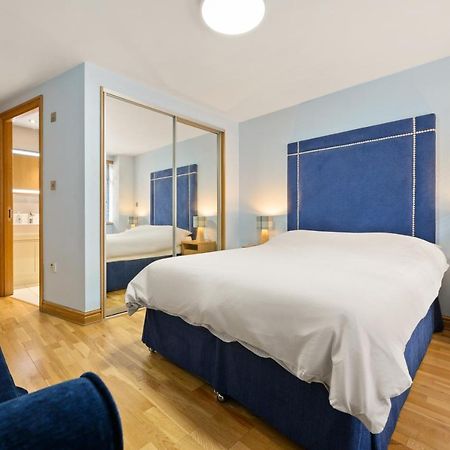 Lovely 2 Double Bedroom Flat With Patio Μάντσεστερ Εξωτερικό φωτογραφία