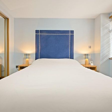 Lovely 2 Double Bedroom Flat With Patio Μάντσεστερ Εξωτερικό φωτογραφία